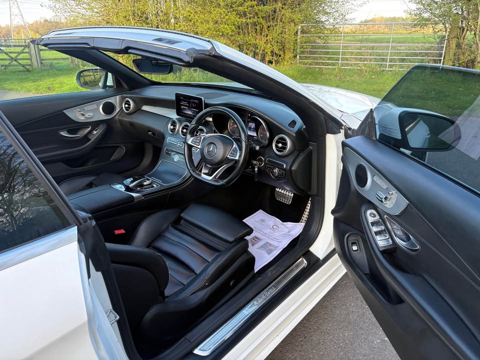 
								2017 Mercedes-Benz c class c220d convertible full									