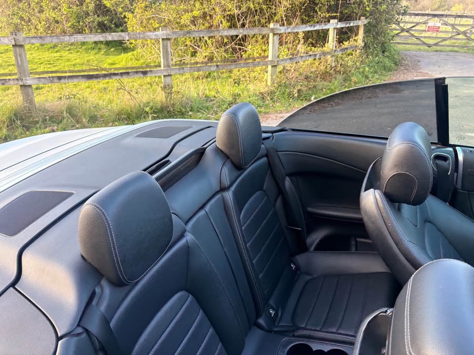 
								2017 Mercedes-Benz c class c220d convertible full									