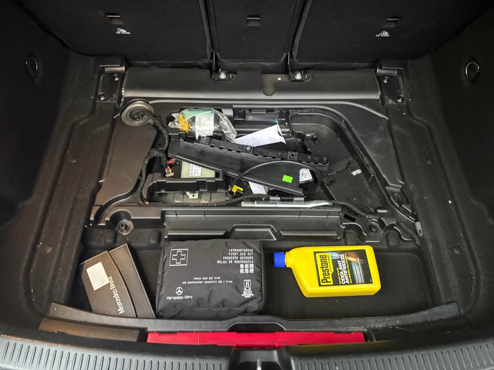 
								2019 Mercedes-Benz a200d premium full									