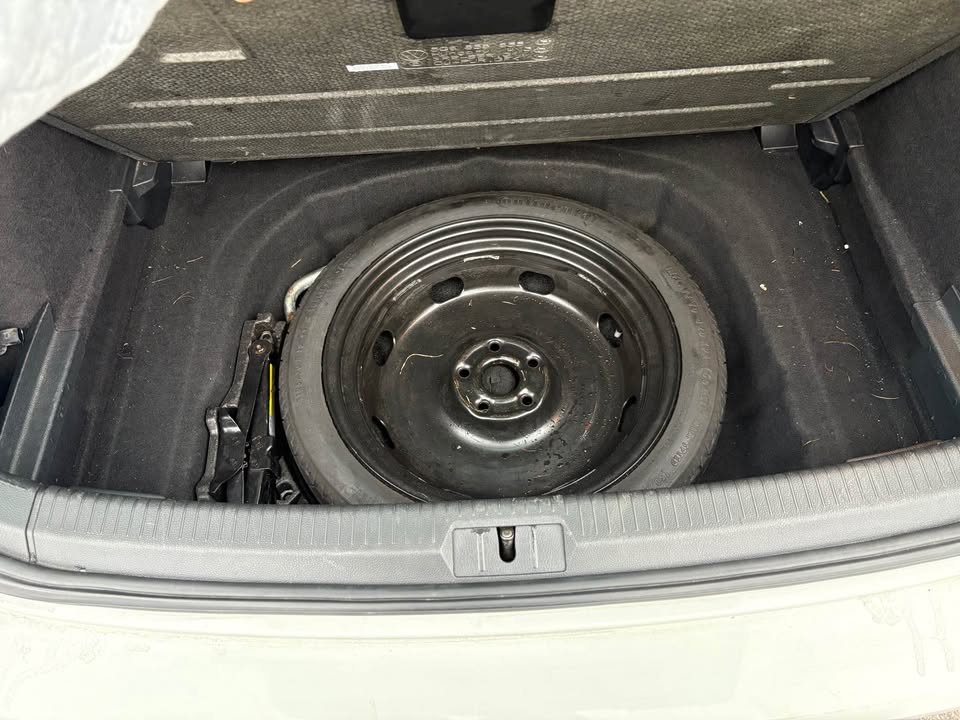 
								2015 Volkswagen golf full									