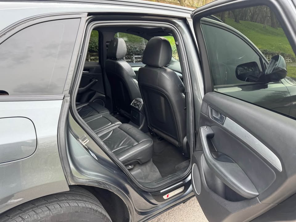 
								2013 Audi Q5 full									