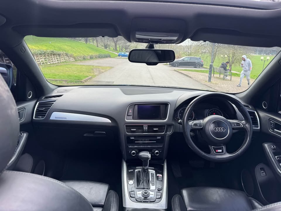 
								2013 Audi Q5 full									