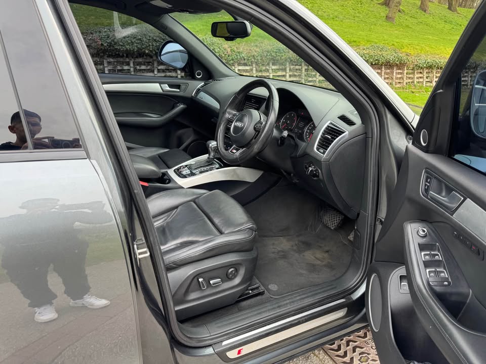 
								2013 Audi Q5 full									