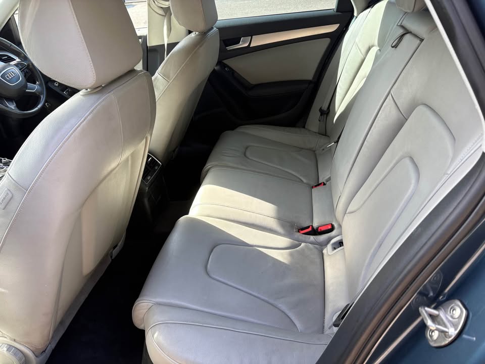 
								2015 Audi A4 full									