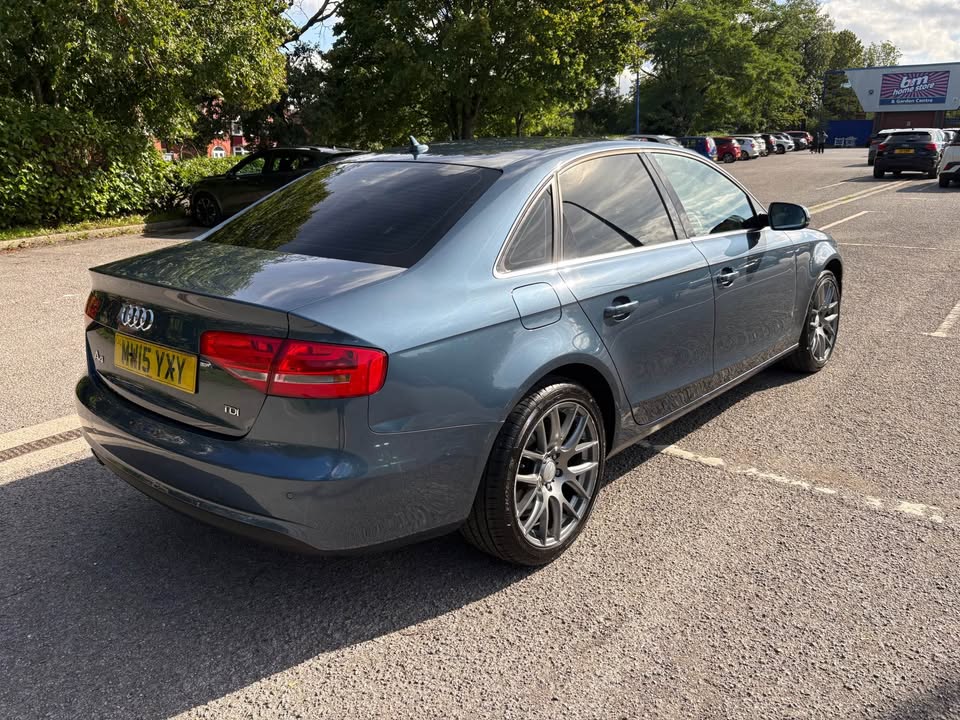 
								2015 Audi A4 full									