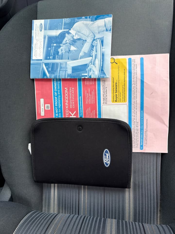 
								2009 Ford Fiesta full									