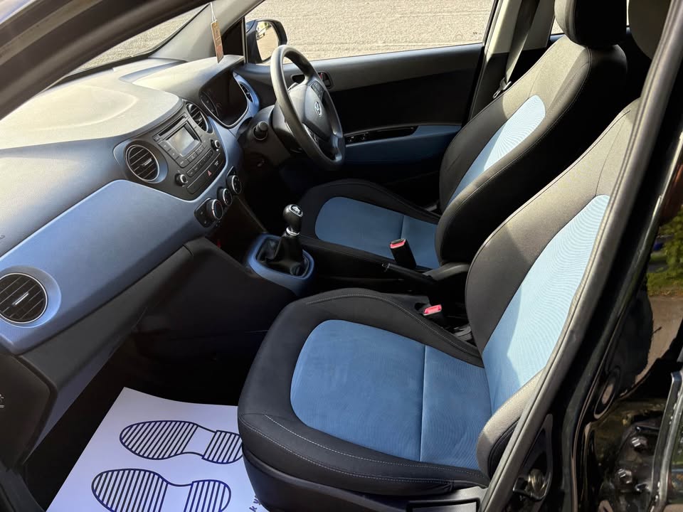 
								2014 Hyundai i10 full									